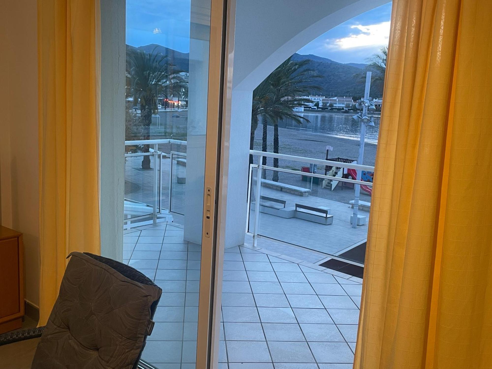 リャンサPlatja Del Portアパートメント エクステリア 写真