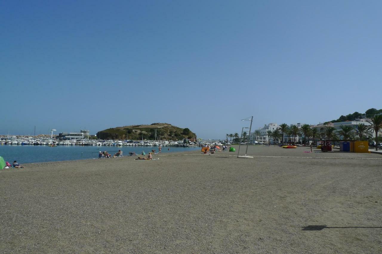 リャンサPlatja Del Portアパートメント エクステリア 写真